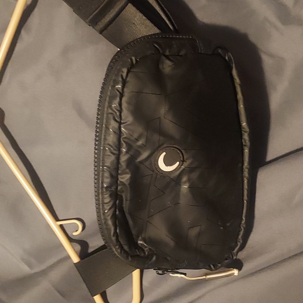 Zyia Active Crossbody